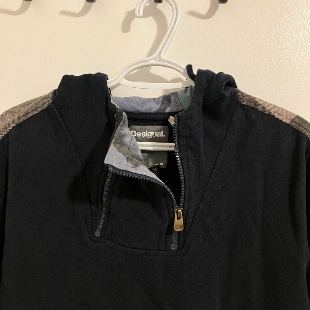 Desigual Men's 1/4 Zips Heavyweight Slim Fitted Hoodie Sweater Size Medium